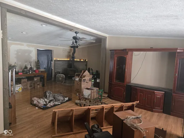 $425,000 | 1550 East County Road 50 North, North Vernon, IN 47265