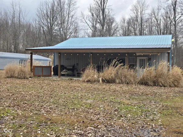 $349,900 | 1550 East County Road 50 North, North Vernon, IN 47265