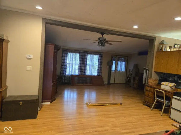 $349,900 | 1550 East County Road 50 North, North Vernon, IN 47265