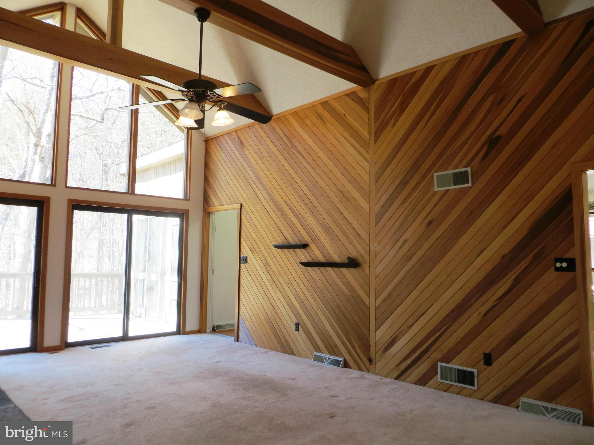 730 Walden Road Hedgesville, WV 25427 - Photo 8 of 17 Interior (General)
