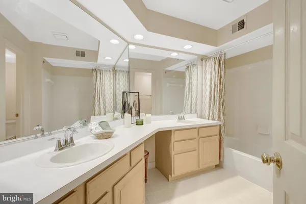 $478,000 | 1334 Garden Wall Circle, Unit E, Reston, VA 20194