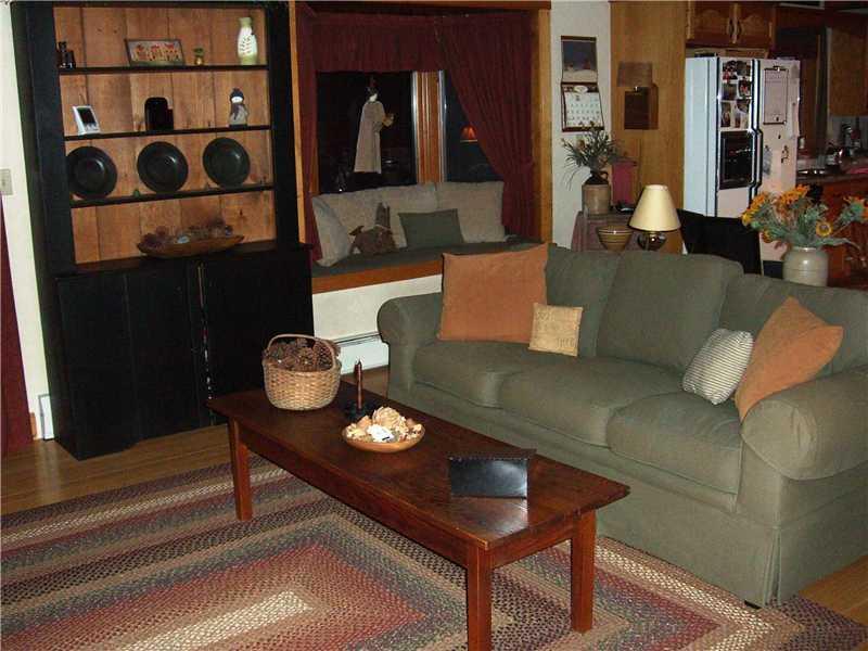 187 Hanson Ridge Road Springvale, ME 04083 - Photo 15 of 34 Living Room.