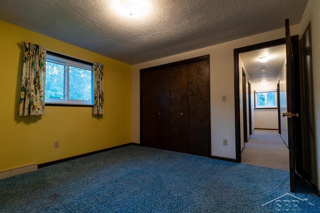 5944 Mackinaw Road Saginaw, MI 48604 - Photo 25 of 47 50121280-24.JPG