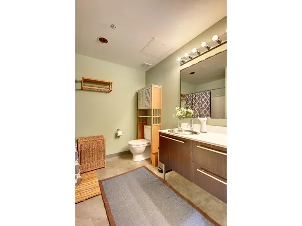 $2,395 | 700 North Washington Avenue, Unit 307, Minneapolis, MN 55401