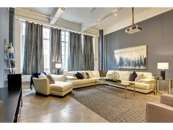 $2,395 | 700 North Washington Avenue, Unit 307, Minneapolis, MN 55401