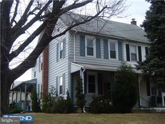 606 Mountain View Road Shillington, PA 19607 - Photo 3 of 3 Exterior Front