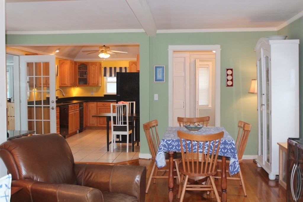 15 Walcott Street Hopkinton, MA 01748 - Photo 5 of 28