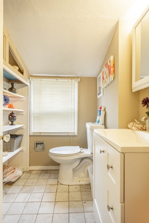 4 Davis Road Randolph, MA 02368 - Photo 17 of 17 Gallery Image 17