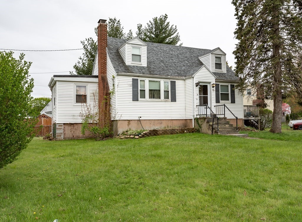 4 Davis Road Randolph, MA 02368 - Photo 2 of 17 Gallery Image 2