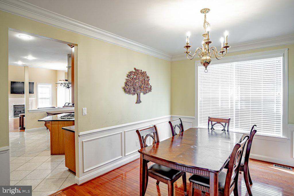 2 Castleton Lane Moorestown, NJ 08057 - Photo 8 of 37 Gallery Image 8