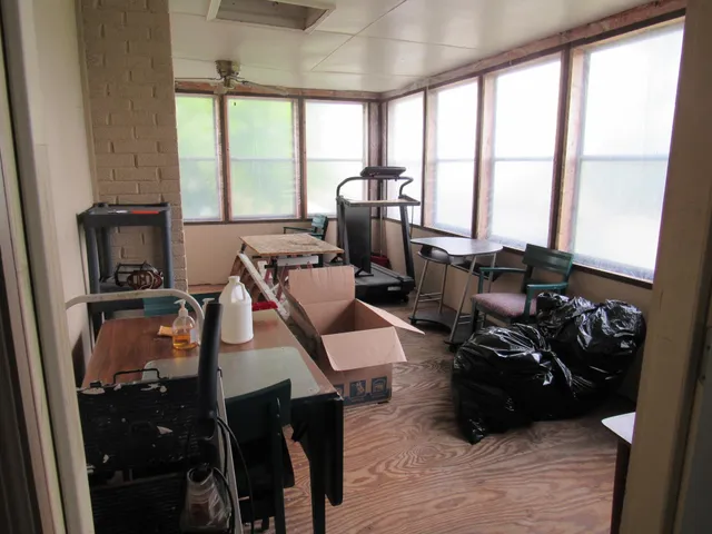 $229,900 | N3901 Highway 76, Hortonville, WI 54944