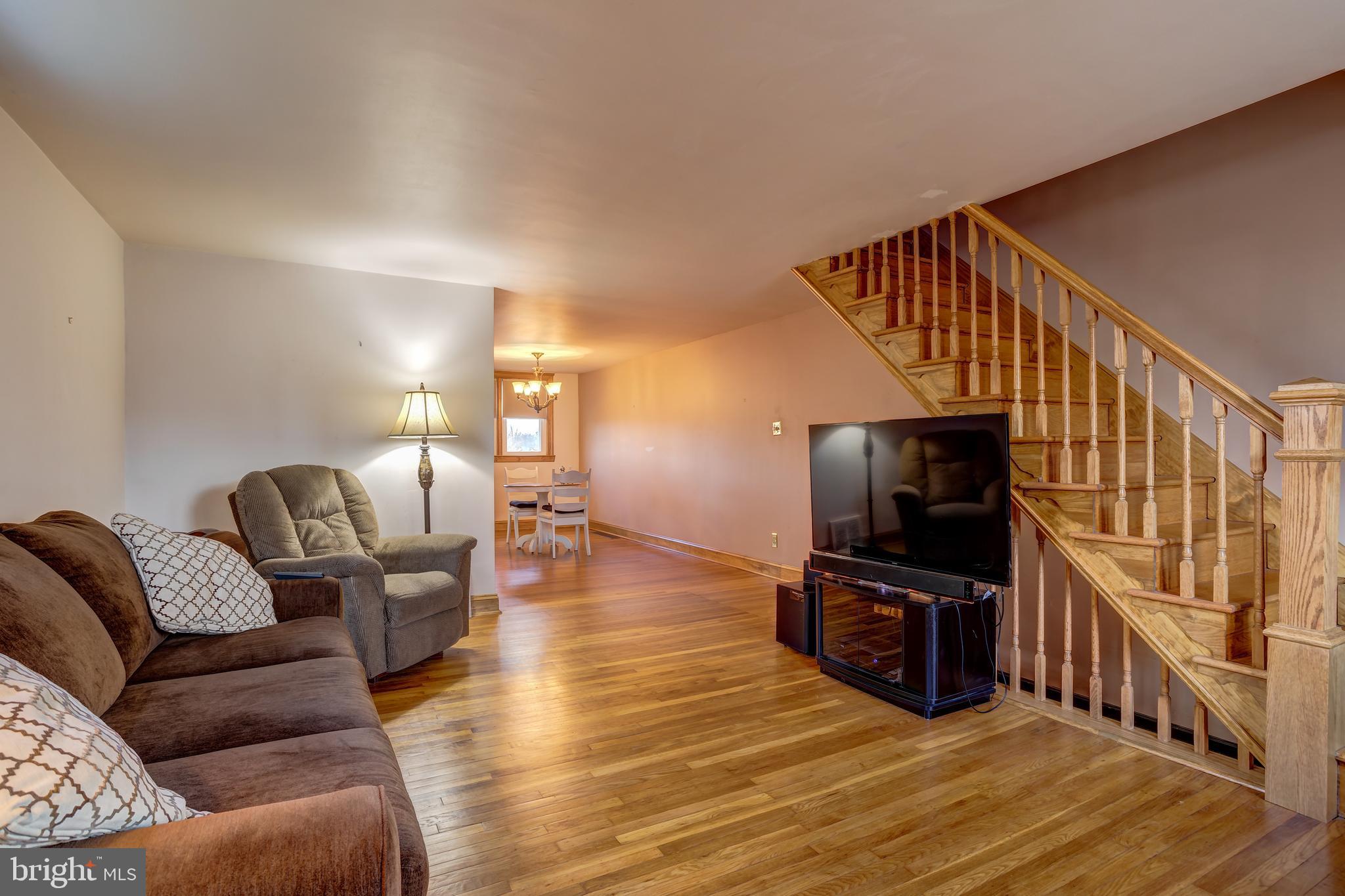 5214 Alverstone Road Clifton Heights, PA 19018 - Photo 5 of 28 Gallery Image 5