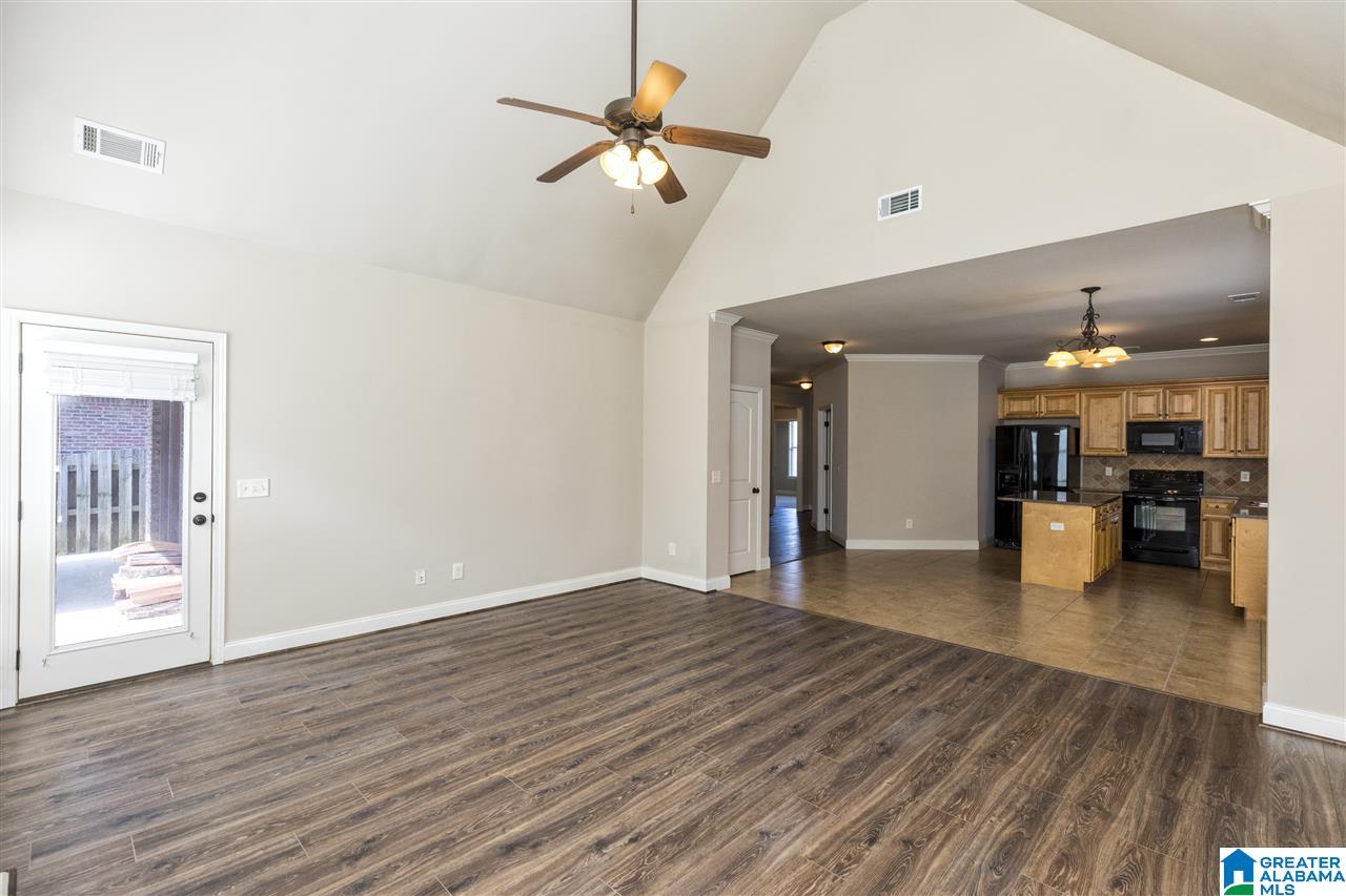 1032 Springfield Drive Chelsea, AL 35043 - Photo 3 of 27