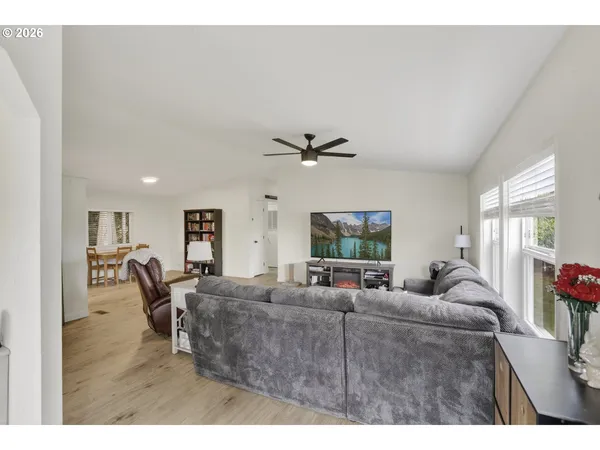 $349,900 | 1218 West C Street, Rainier, OR 97048