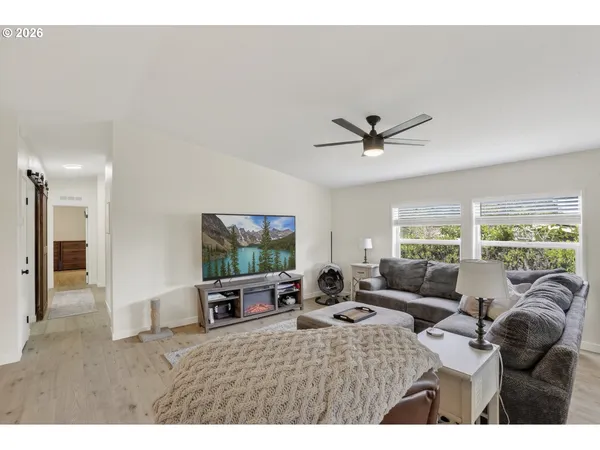 $349,900 | 1218 West C Street, Rainier, OR 97048