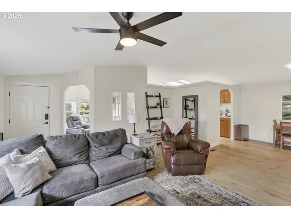 $349,900 | 1218 West C Street, Rainier, OR 97048