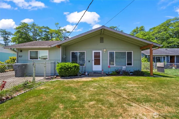 $245,000 | 707 Water Street, Aberdeen, WA 98520