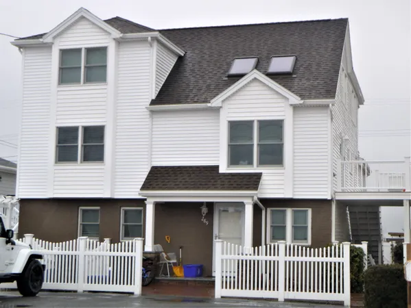 $2,500 | 289 Portsmouth Avenue, Unit DOWN, Seabrook, NH 03874