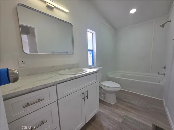 $179,900 | 80 East Dawes Street, Unit 164, Perris, CA 92571