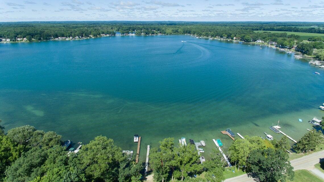 20070 Parkway Three Rivers Mi 49093 Three Rivers, MI 49093 - Photo 4 of 29 p4