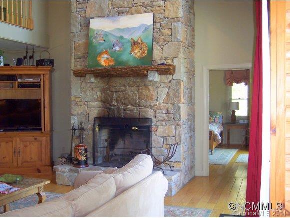 174 Angle Ridge Road Sapphire, NC 28774 - Photo 3 of 24 Gallery Image 3