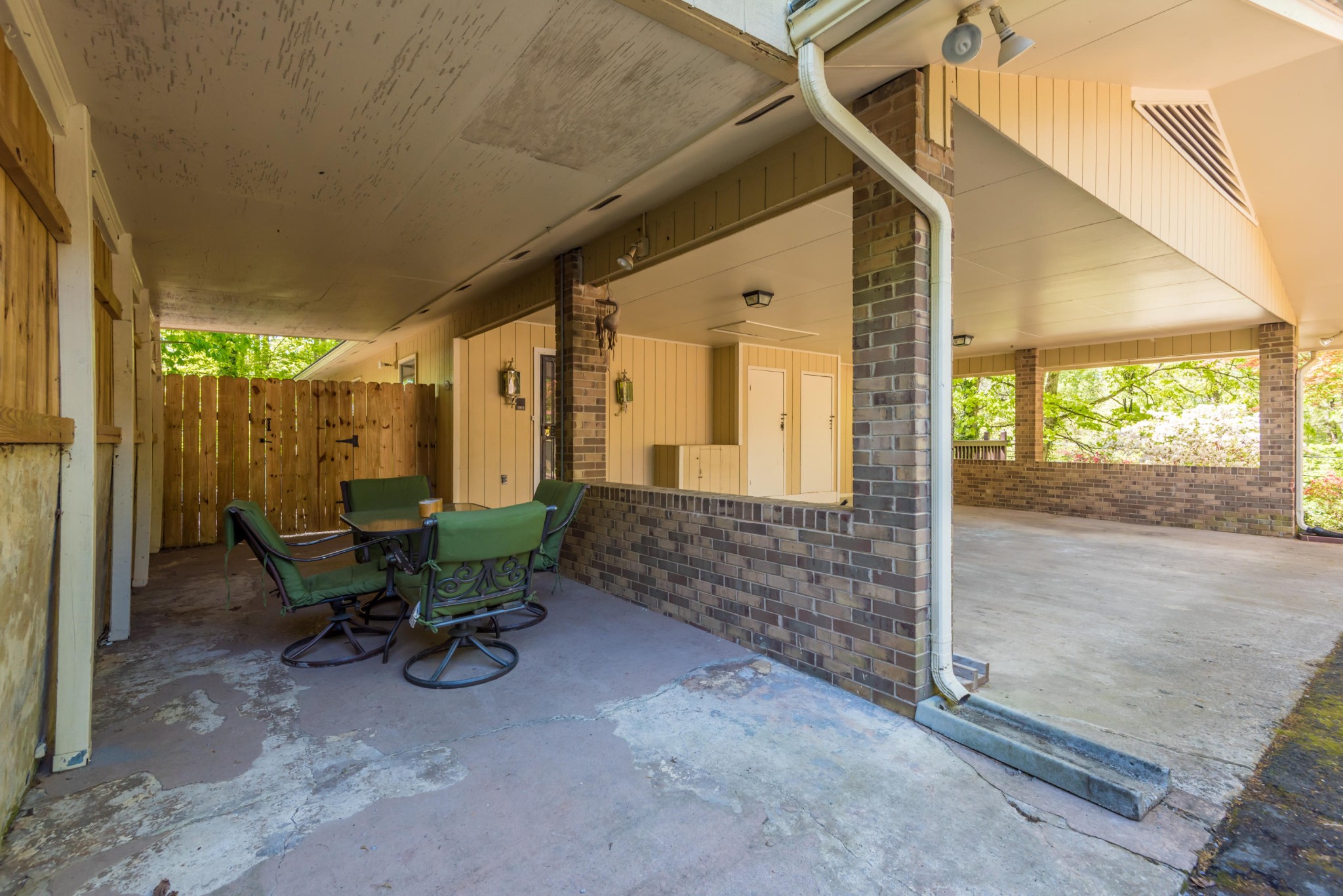 1104 Delray Road Knoxville, TN 37923 - Photo 4 of 32 Gallery Image 4