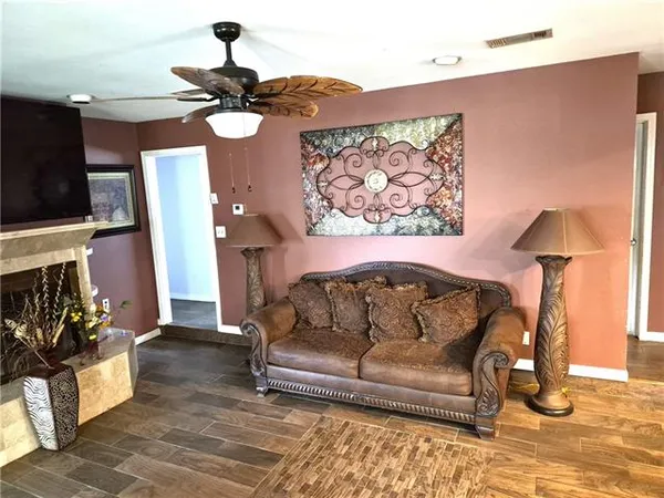 $2,100 | 1830 Halsey Avenue, New Orleans, LA 70114