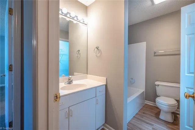 $232,500 | 3908 Westridge Meadow Circle, Clemmons, NC 27012