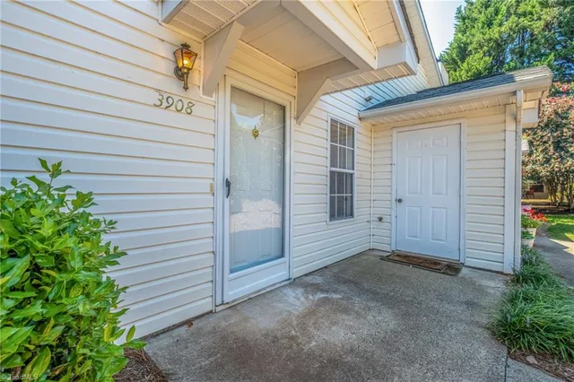 $232,500 | 3908 Westridge Meadow Circle, Clemmons, NC 27012
