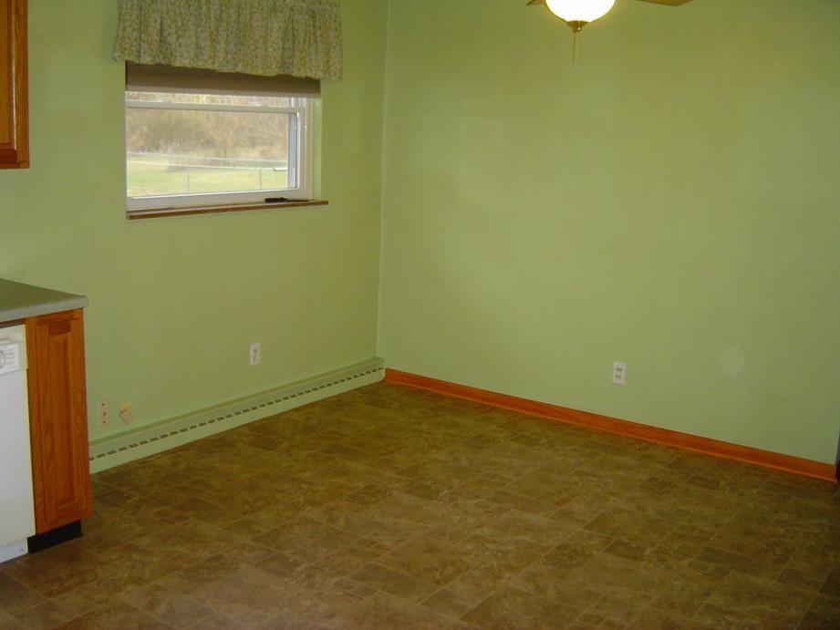 6115 Springfield Jamestown Road Springfield, OH 45502 - Photo 14 of 18