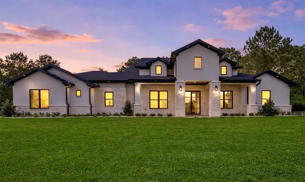 $1,675,000 | 22420 East Meadowhurst Circle, Tomball, TX 77377