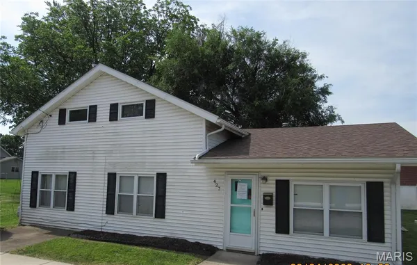 $134,900 | 427 Sycamore, Carrollton, IL 62016