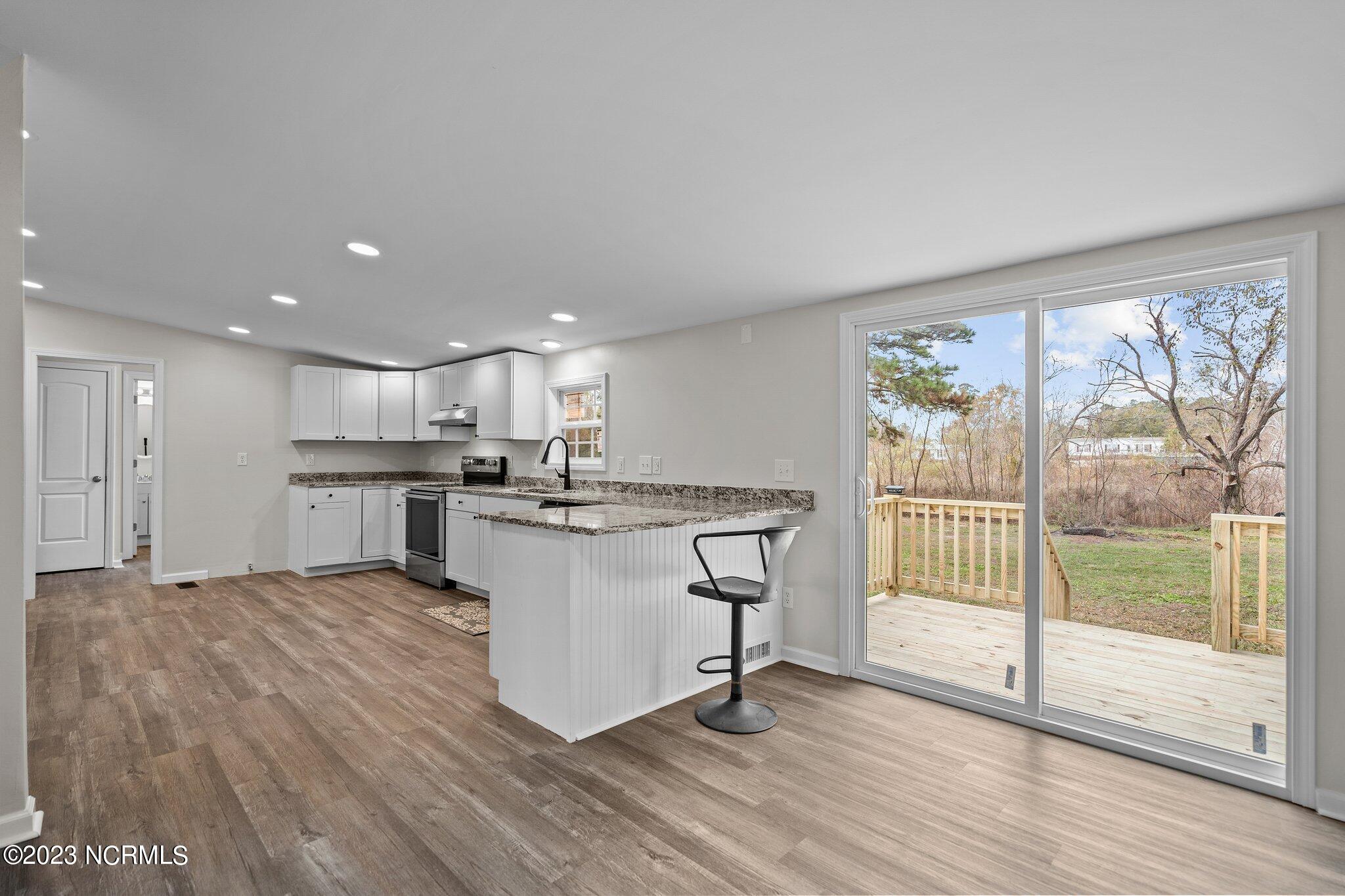 120 Old Farm Road Hampstead, NC 28443 - Photo 21 of 54 21-web-or-mls-DSC06962
