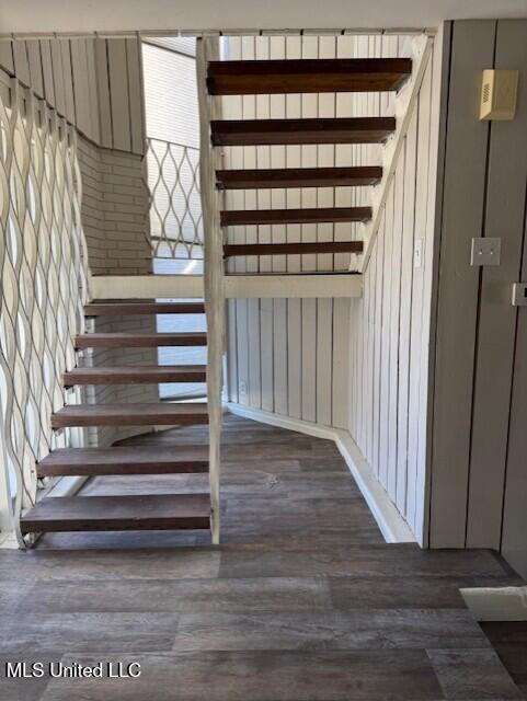 485 Ruella Avenue Bay St. Louis, MS 39520 - Photo 13 of 13 thumbnail_IMG_9049