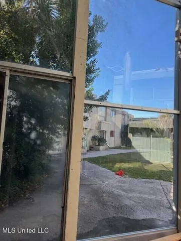 $1,150 | 485 Ruella Avenue, Bay St. Louis, MS 39520