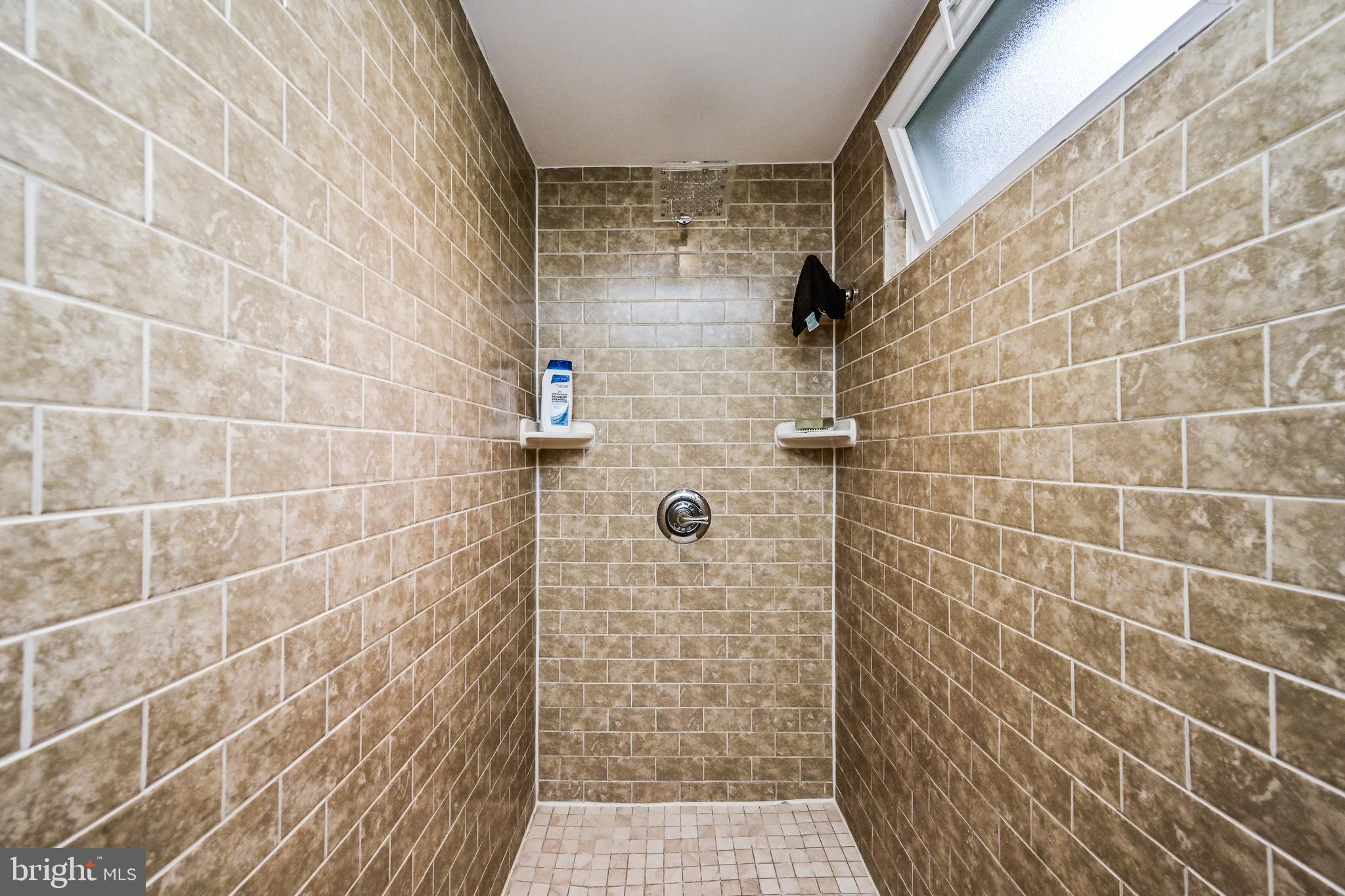 6003 Hanover Avenue Springfield, VA 22150 - Photo 28 of 38 Gallery Image 28