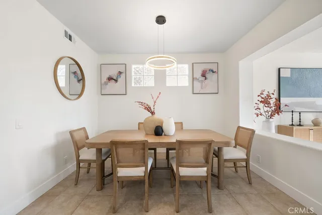 $1,300,000 | 15 Vía Floria, Rancho Santa Margarita, CA 92688