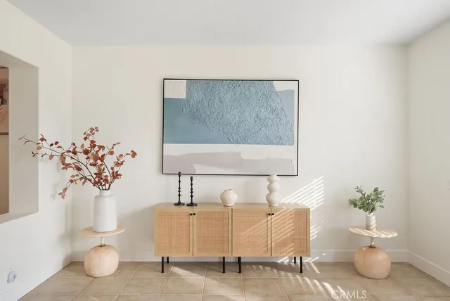 $1,300,000 | 15 Vía Floria, Rancho Santa Margarita, CA 92688