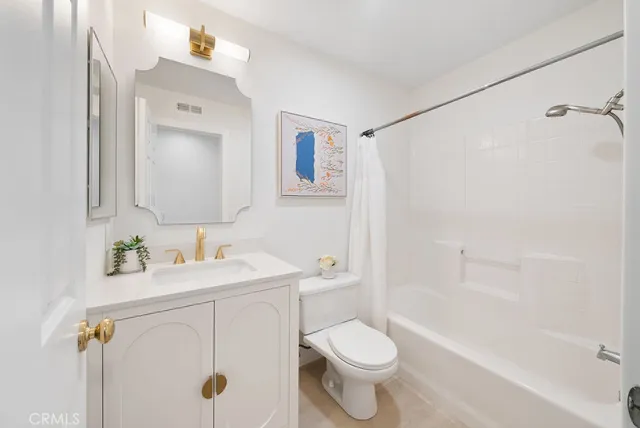 $1,300,000 | 15 Vía Floria, Rancho Santa Margarita, CA 92688