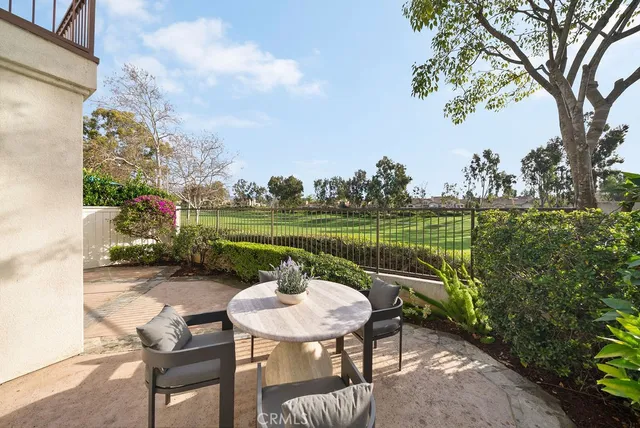 $1,300,000 | 15 Vía Floria, Rancho Santa Margarita, CA 92688
