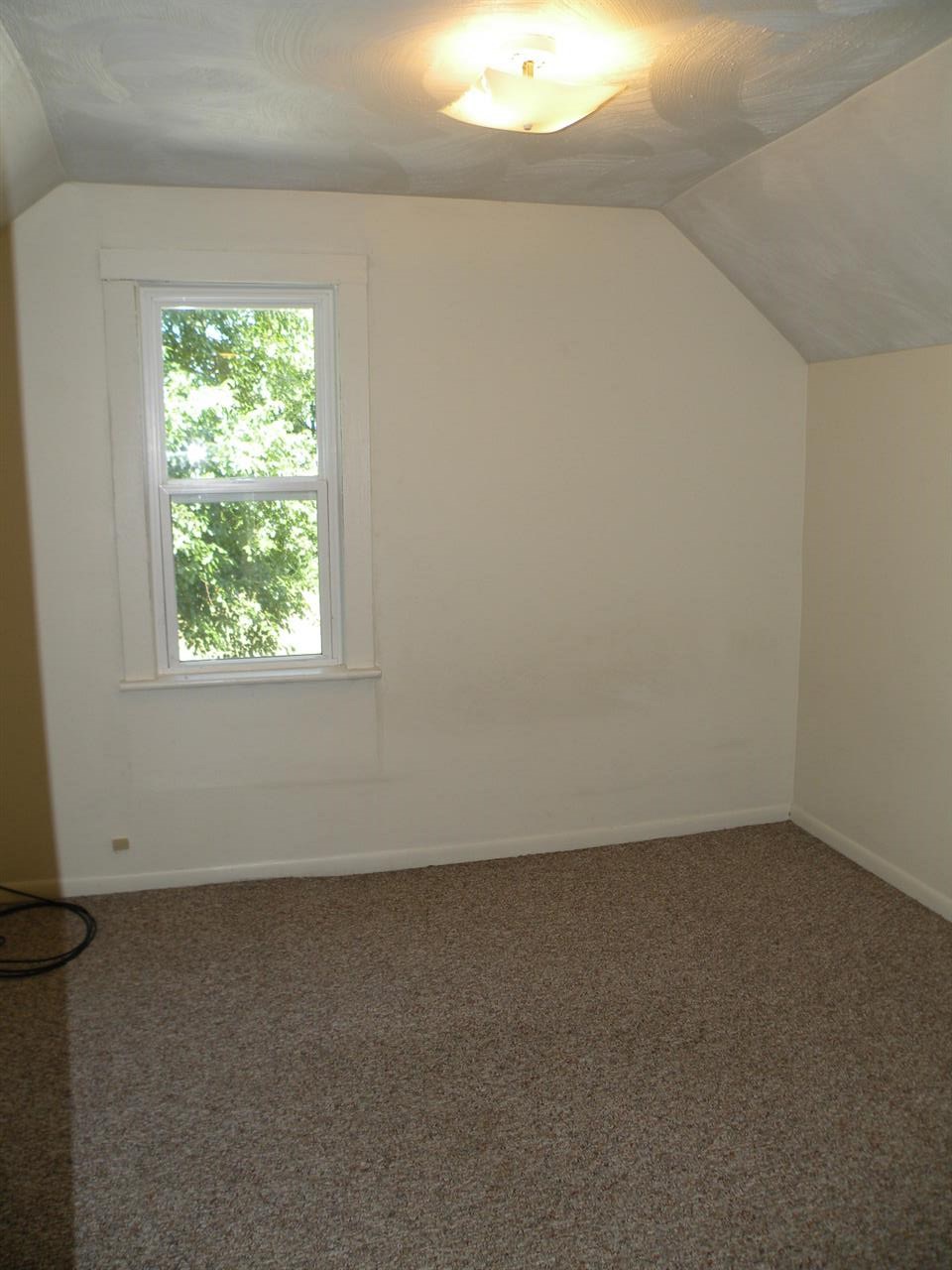 226 West Ridge Street Owosso, MI 48867 - Photo 14 of 14 Bdr 3