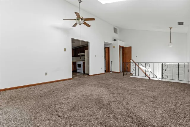 $339,900 | 90 L Derryfield Road, Unit L, Derry, NH 03038