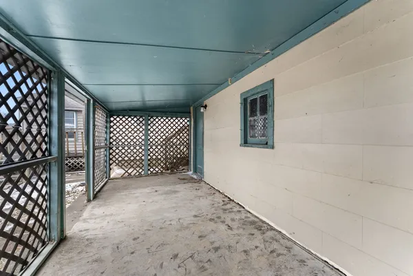 a view of entryway