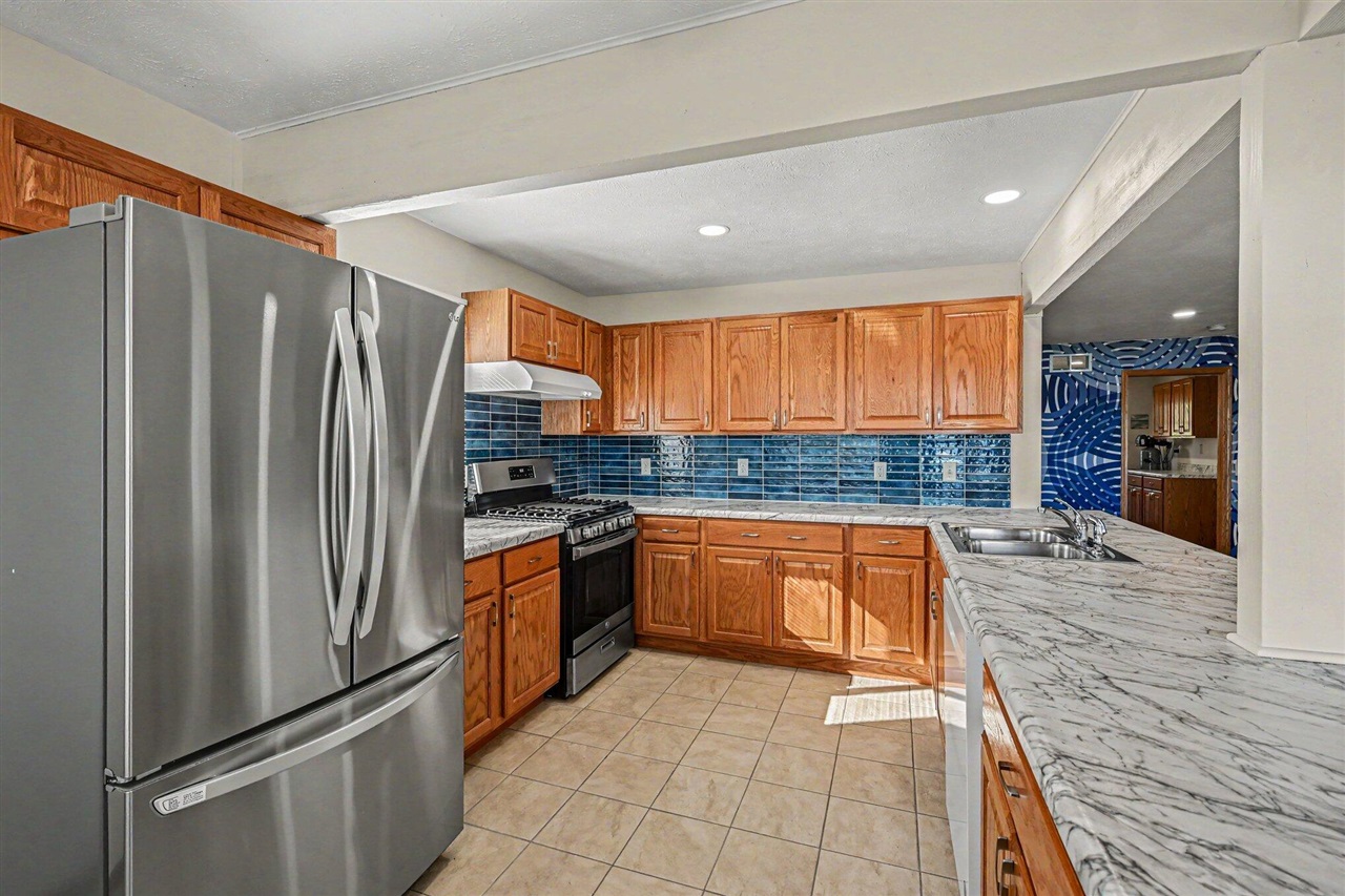 11633 Marsh Road Shelbyville, MI 49344 - Photo 12 of 31