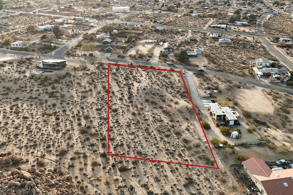 6981 Alturas Drive Joshua Tree, CA 92252 - Photo 17 of 27 view of city