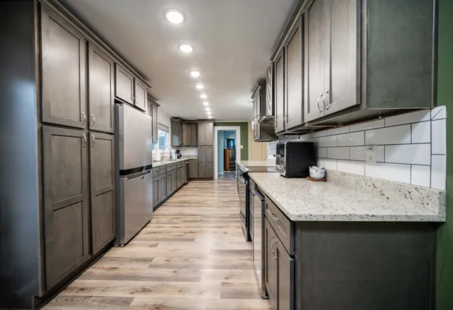 $329,900 | 103 Sunset Drive, McMinnville, TN 37110