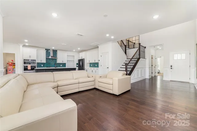 $675,000 | 9282 Moss Plantation Avenue Northwest, Concord, NC 28027