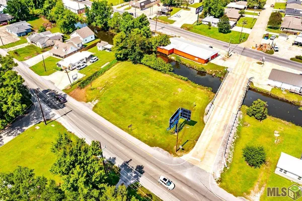 $1,500 | 6875 West Main Street, Houma, LA 70360