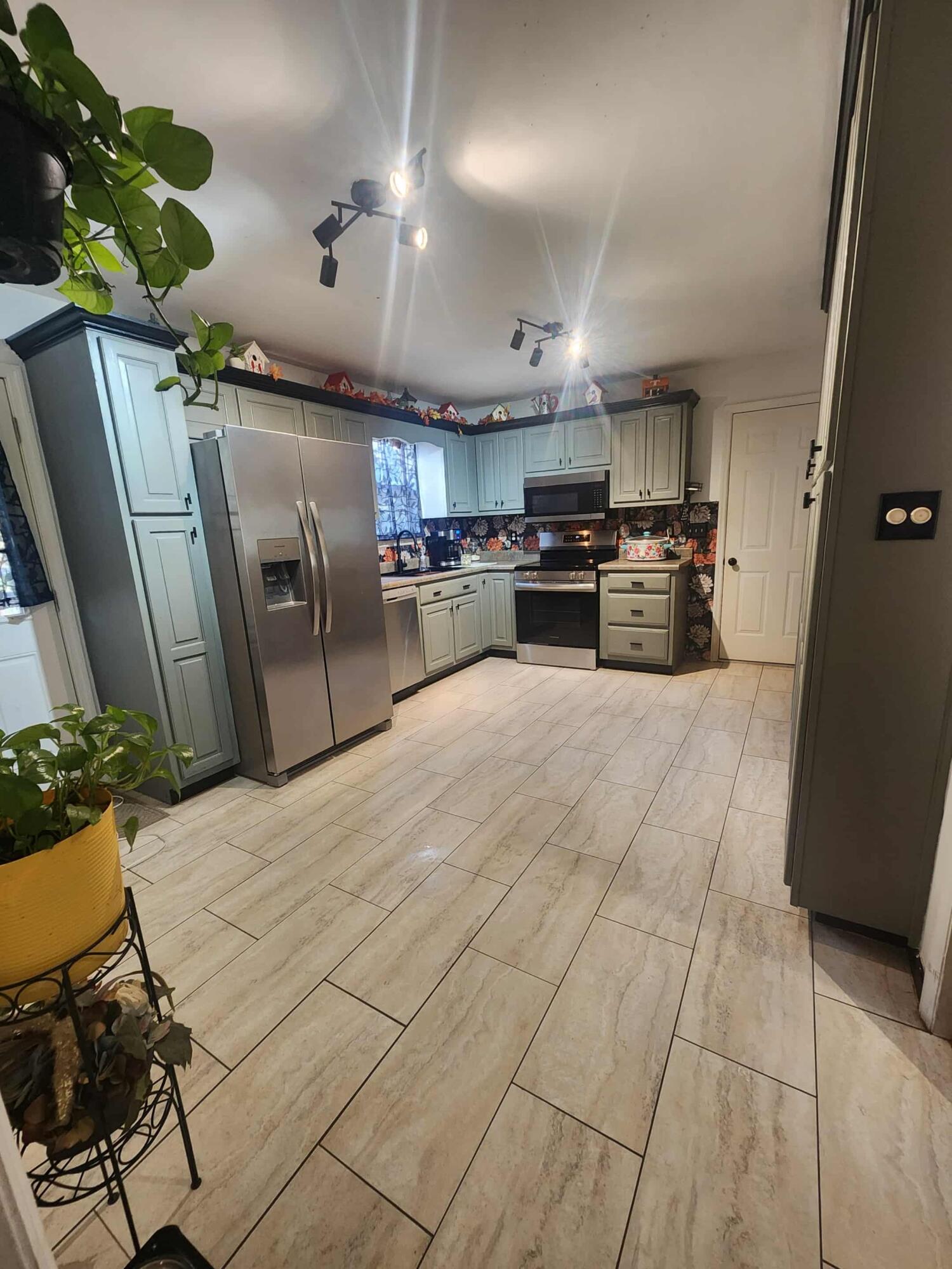 282 Maple Crest Circle Northwest Charleston, TN 37310 - Photo 14 of 39 att.KV-uAHLNmLNLZwIrsHRkT9stmK9jriNKpVuq