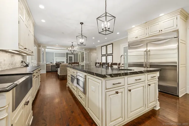 $4,695,000 | 174 Branchville Road, Ridgefield, CT 06877